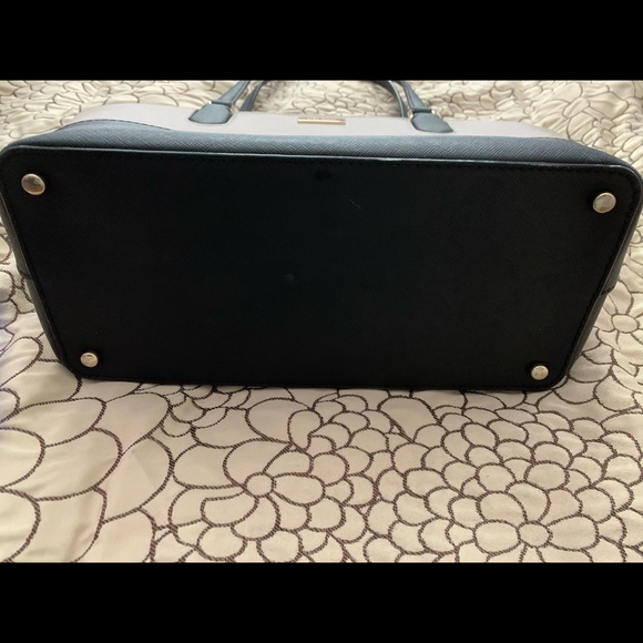 Kate Spade Hand Bag - Picture 5 of 8